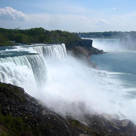 Wanderfalls Guesthouse & Hostel Niagara Falls Ngoại thất bức ảnh
