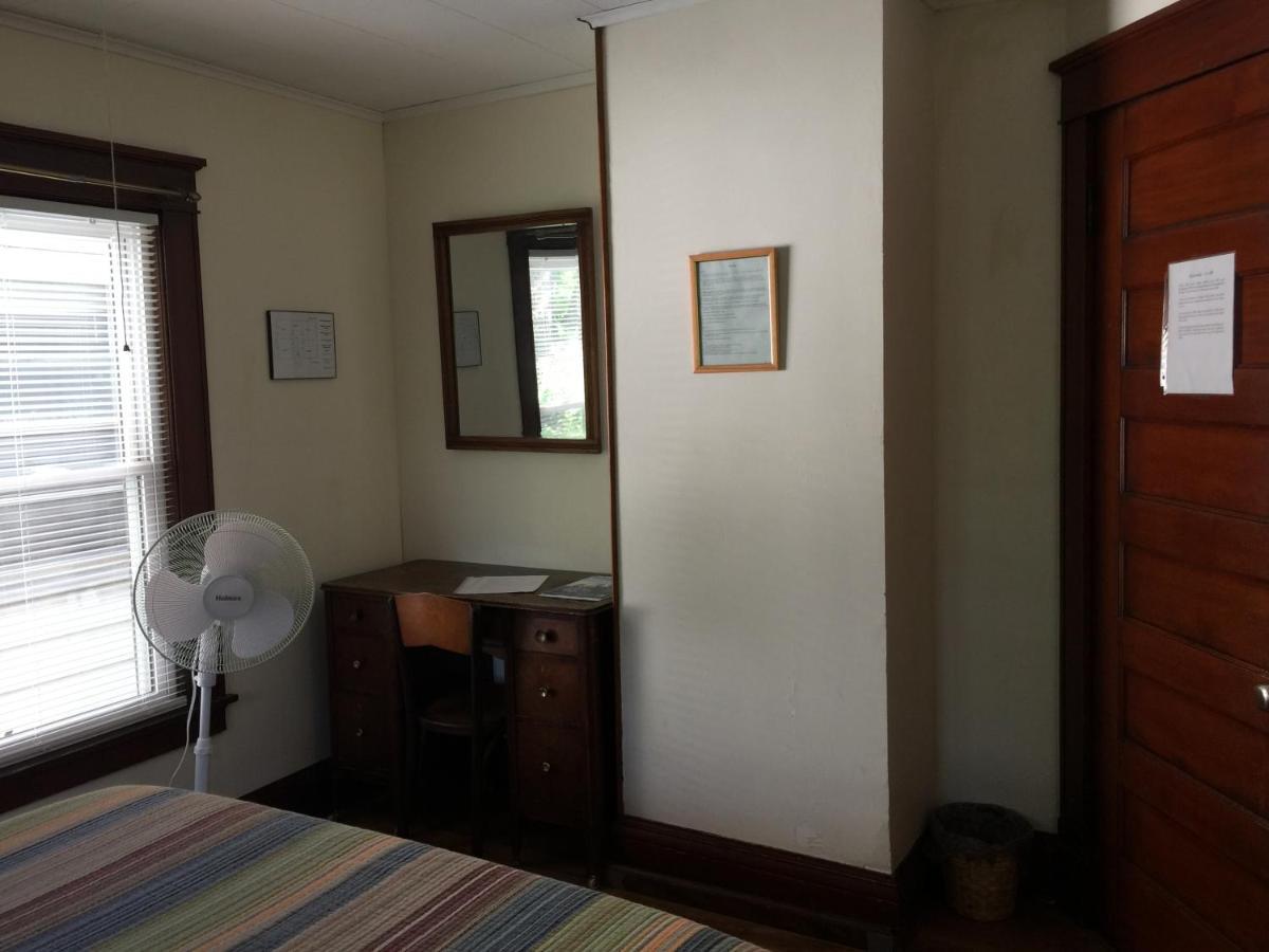 Wanderfalls Guesthouse & Hostel Niagara Falls Ngoại thất bức ảnh